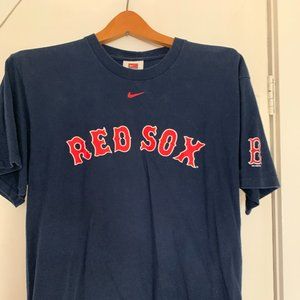 Nike Red Sox shirt (M)